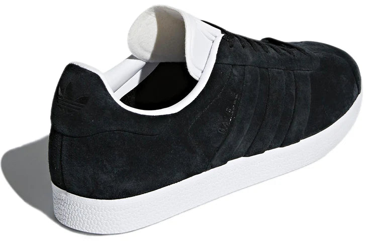 Adidas Gazelle “Stitch And Turn”