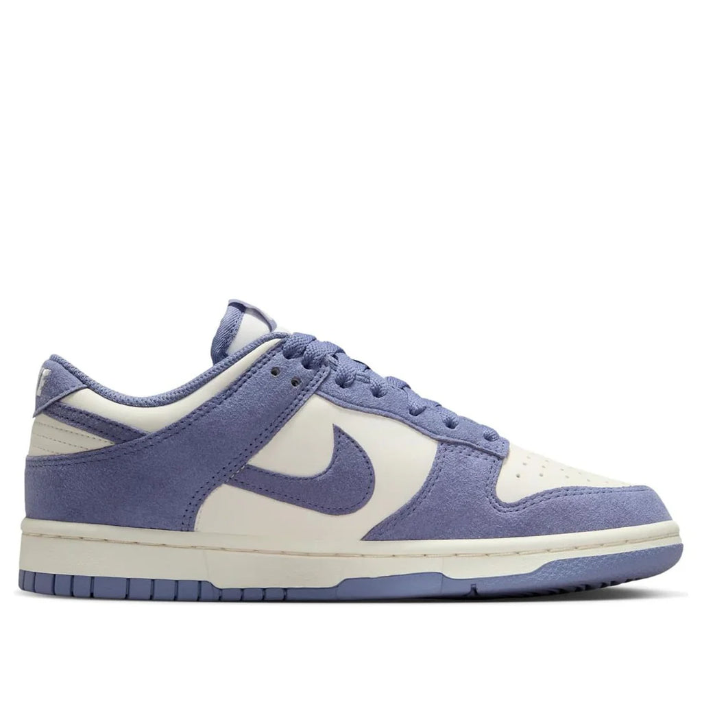 Nike Dunk Low Mini Swoosh “World Indigo”