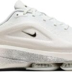 Nike Versair “Summit White Metallic Silver”